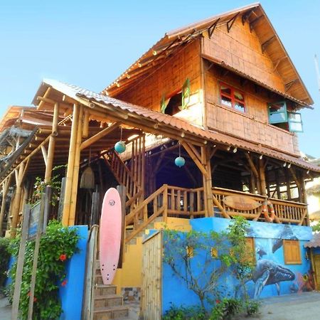 El Bochinche Hotel Mompiche Exterior foto